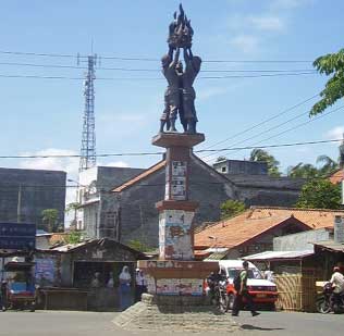 hero-monument.jpg