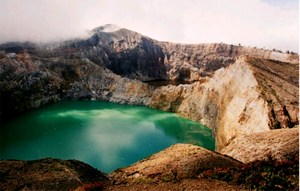 mini-kelimutulakes2.jpg