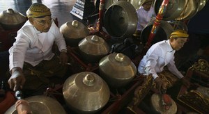mini-gamelan27_550.jpg