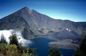 mini-gunung-rinjani-3.jpg