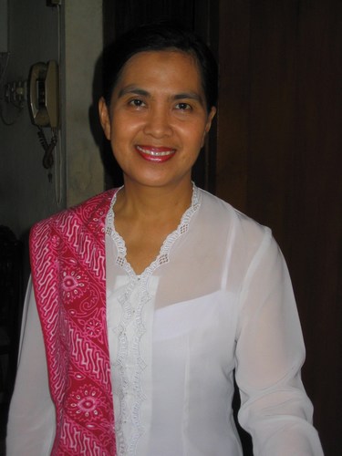 \"Receptionist at the Mutiara Hotel\"