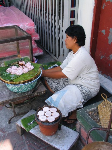 \"\"Delicious foods from the kaki lima\"